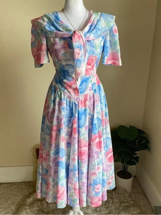 Vintage 80s watercolor floral classic spring dress - Picture 5 of 6